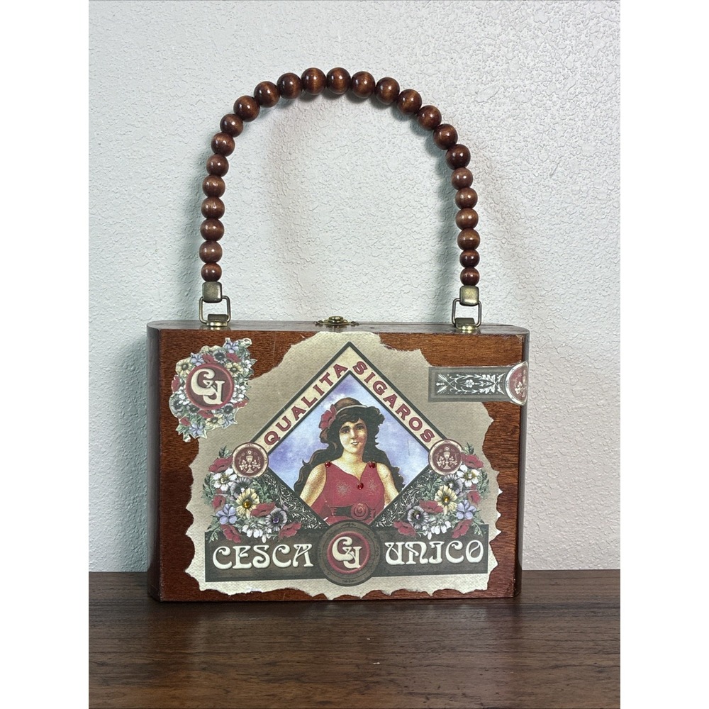 Vintage CESCA UNICO Cigar Box‎ Purse Wooden Beaded Handle Unique Old World 1990s